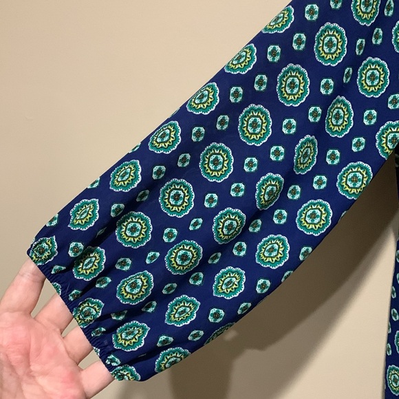 PLEIONE top - Picture 5 of 10